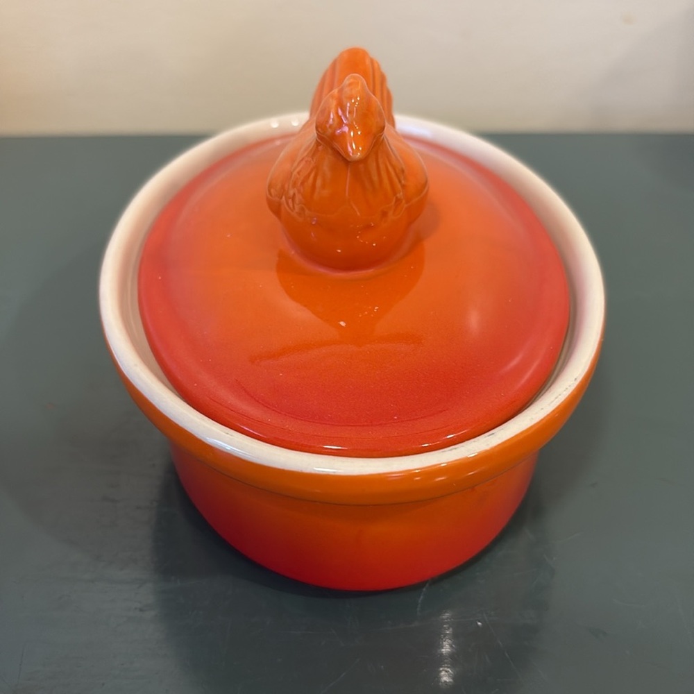 SwissPro Orange Ramekin Mini Chicken Lidded Casserole Dish. - Picture 3 of 7